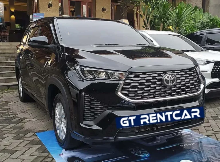 Rental Toyota Innova Zenix dengan supir di Jakarta